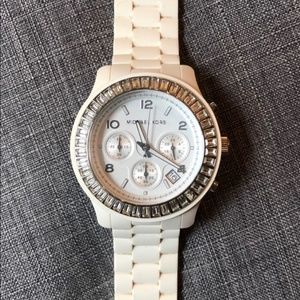 White Michael Kors MK-5396 Women's Watch